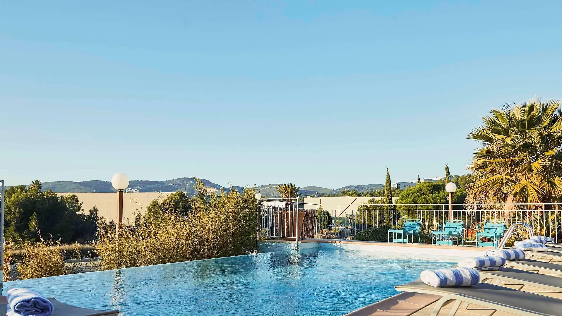Hotel Ibis La Ciotat 3*,