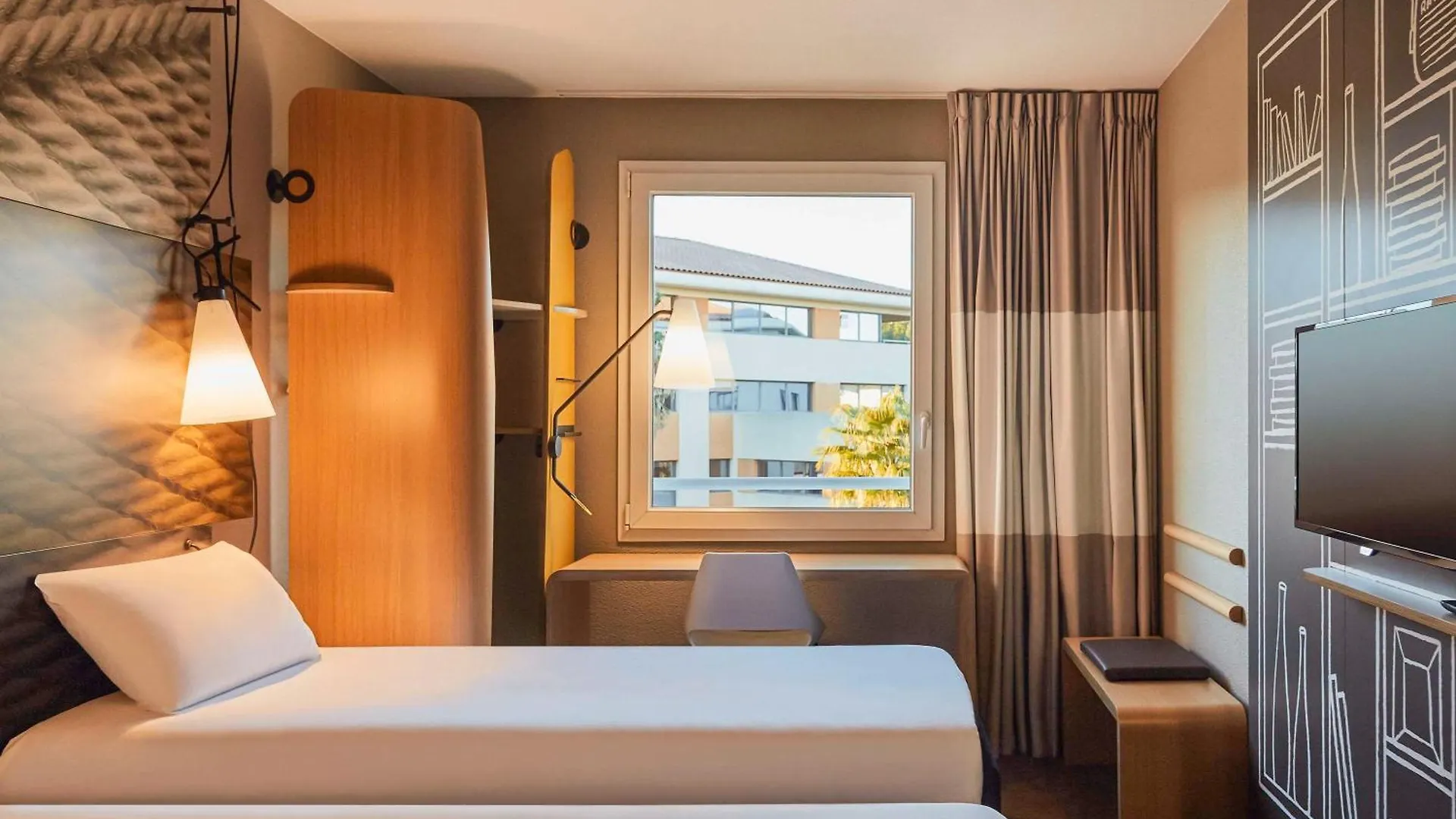 Hotel Ibis La Ciotat 3*,  Francia