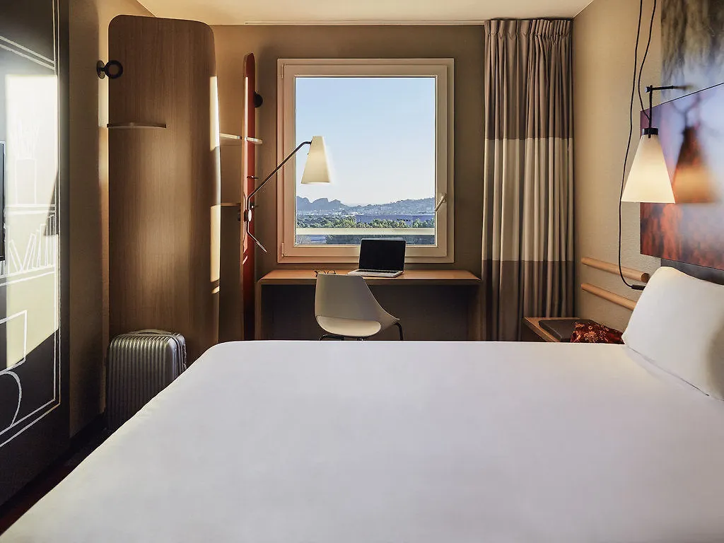 Hotel Ibis La Ciotat 3*,